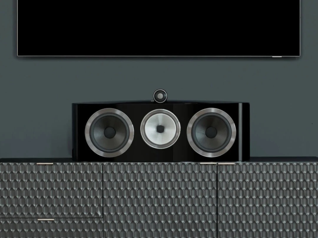 BOWERS&WILKINS 800-series_htm82-d4-HIFISAFIR